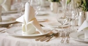 Праздничный стол (+280 Фото) в домашних условиях: Технология и правила организации красивых вечеринок