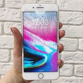 Замена стекла iPhone 8 Plus