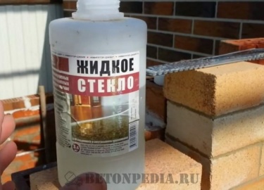 Обработка бетона жидким стеклом - инструкция как разводить жидкое стекло с цементом, подготовка бетона и нанесение жидкого стекла, расчет стоимости...