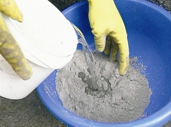 Приготовление гидроизоляционного раствора из жидкого стекла