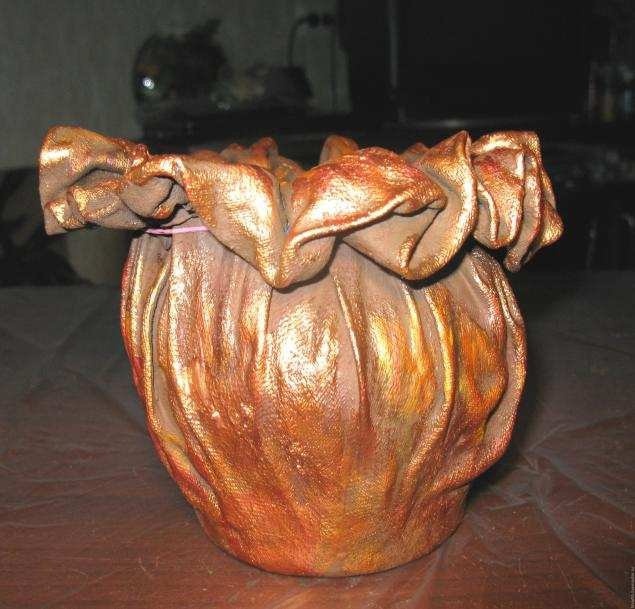 Глянцевая ваза