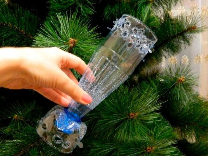 Изысканная пластиковая банка для бутылок