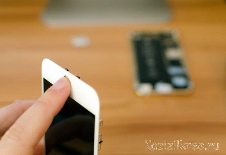 (Замена стекла iphone 8)
