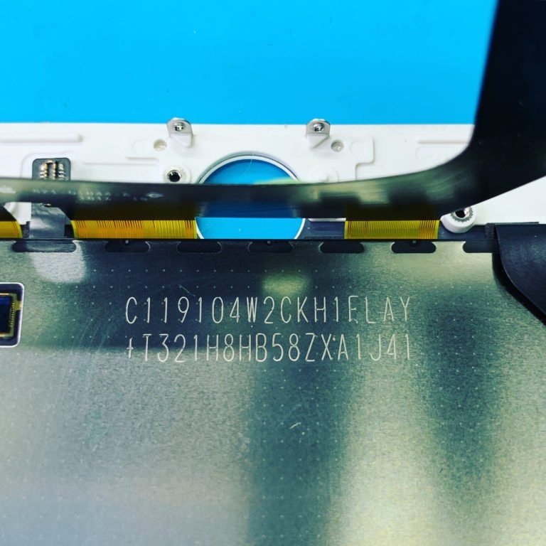 Совместимая ревизия экрана iPhone 7 plus. Сенсорный экран с помехами после замены экрана, что делать?
