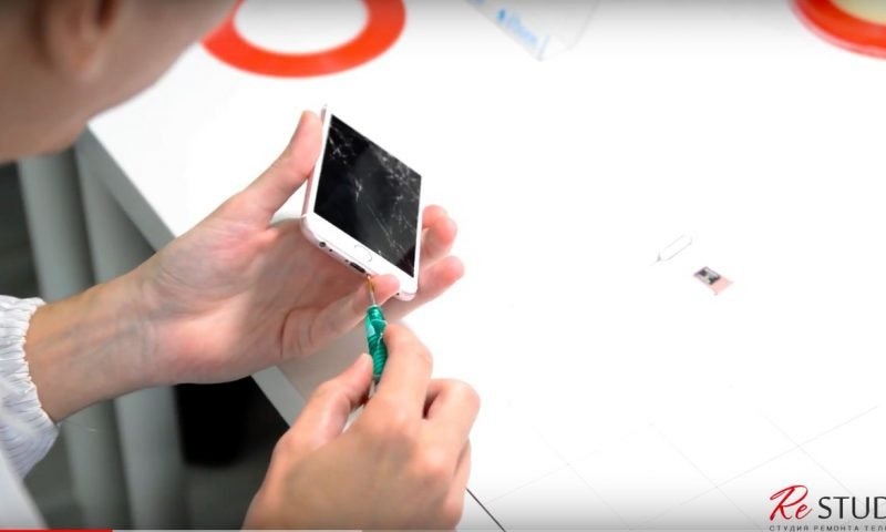 Замена стекла iPhone X