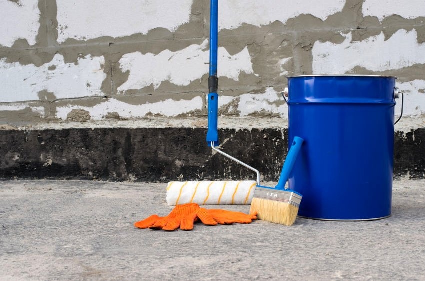 Для пропитки бетона необходимо чистое разведение жидкого стекла в воде в соотношении 1:8.